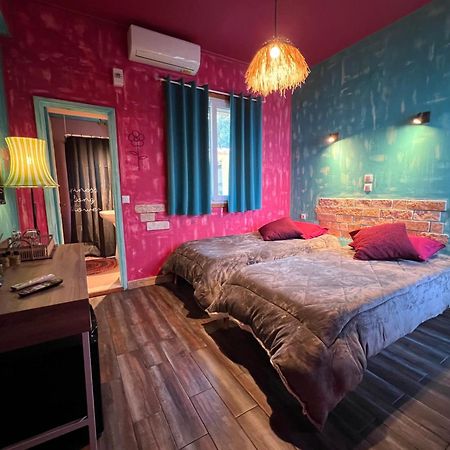 Antares Boutique Guesthouse Perama  Exterior photo