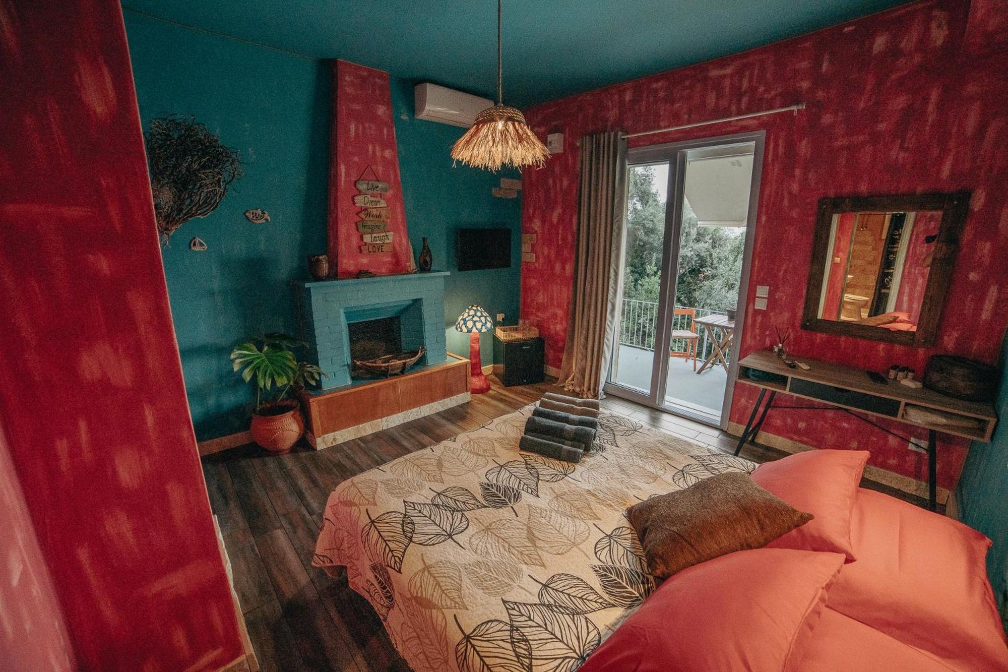 Antares Boutique Guesthouse Perama  Exterior photo